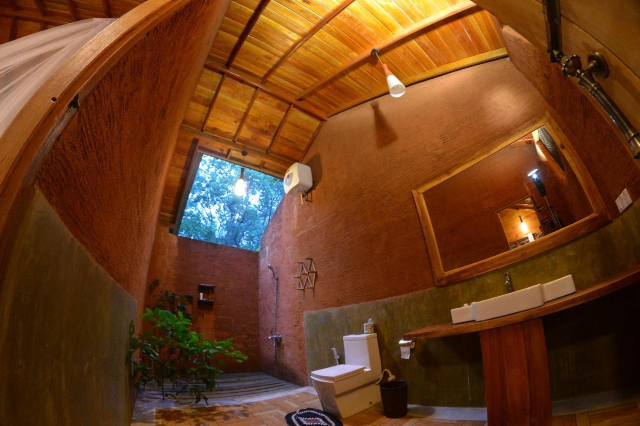 Tree House Mutu Village منتجع